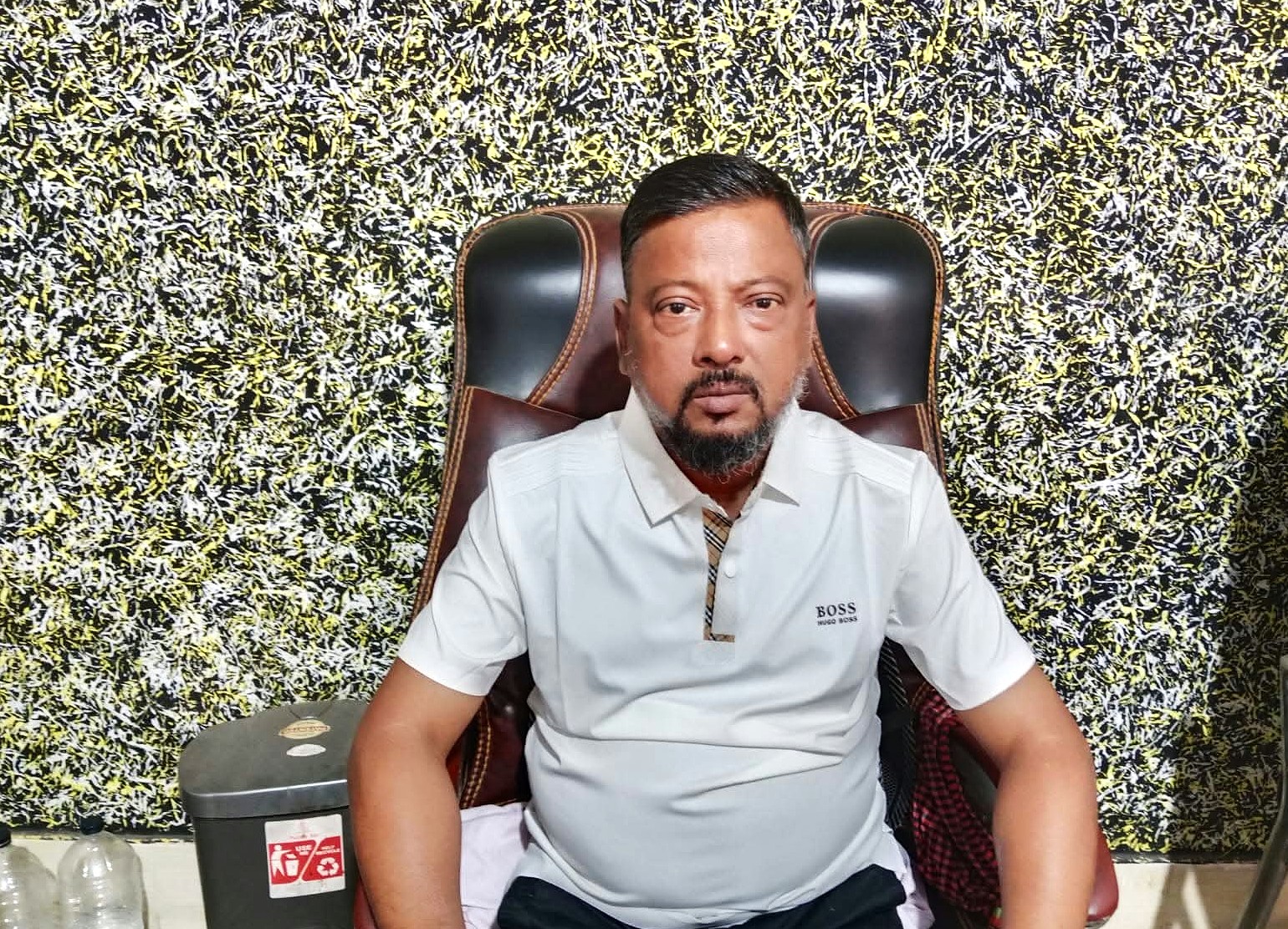 ‘নজিরবিহীন’ সম্ভাব্য কাউন্সিলর প্রার্থী  জিকুকে ঘিরে স্বপ্ন দেখছে ভোটাররা