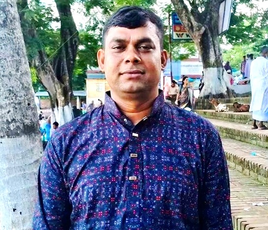 উজিরপুরে সারের ডিলার নিতে আওয়ামীলীগ ও বিএনপি নেতার আবেদন, এলাকায় উত্তেজনা