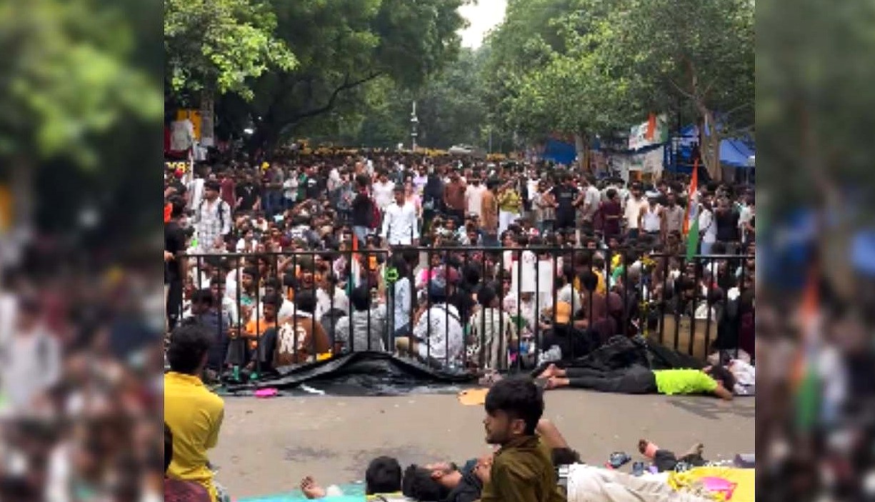 ‘পাঞ্জাবিয়ান আ গয়ে’ স্লোগানে কাঁপছে দিল্লি, আন্দোলন দমনে  আধাসামরিক বাহিনী