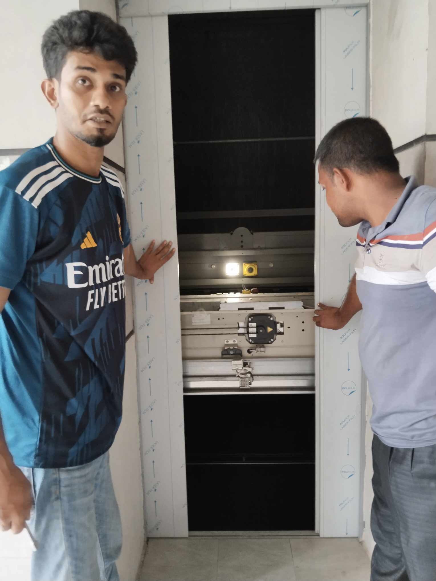 b073b1b7-c1c3-4674-80a2-c54d75857f18