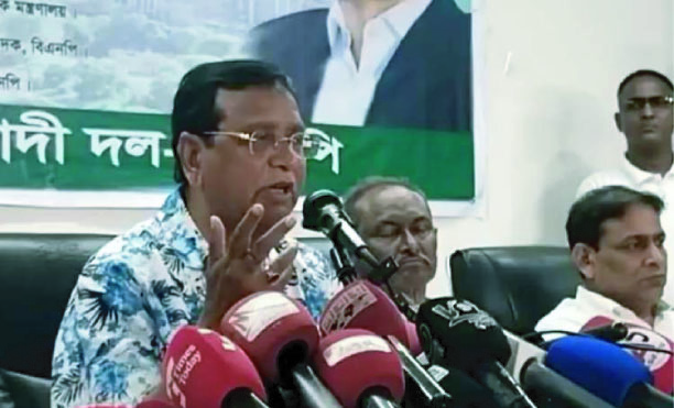 অন্তর্বর্তী সরকারে ঢাকা ১৮ বছর পিছিয়েছে: আবদুস সালাম