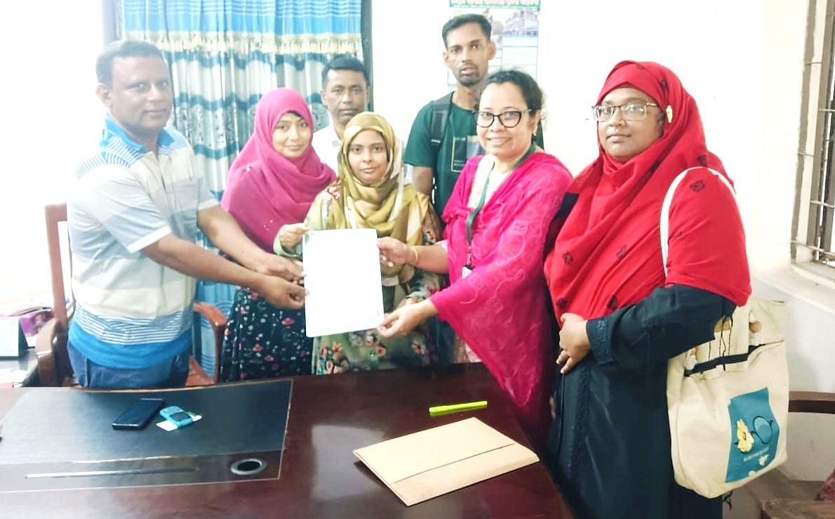 নাটোরে নিরাপদ খাদ্য ও মোড়কজাত পণ্যের সঠিক লেবেলিং নিশ্চিতের দাবি