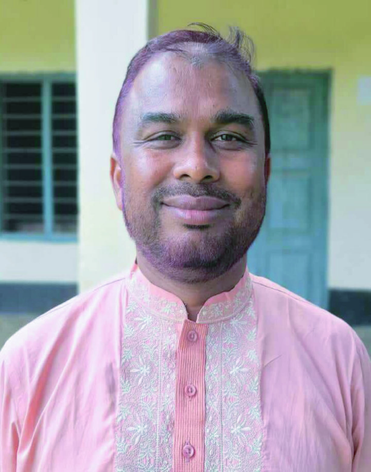 তথ্য গোপন করে প্রধান পরীক্ষকের দায়িত্বে বাবা, ছেলে পরীক্ষার্থী