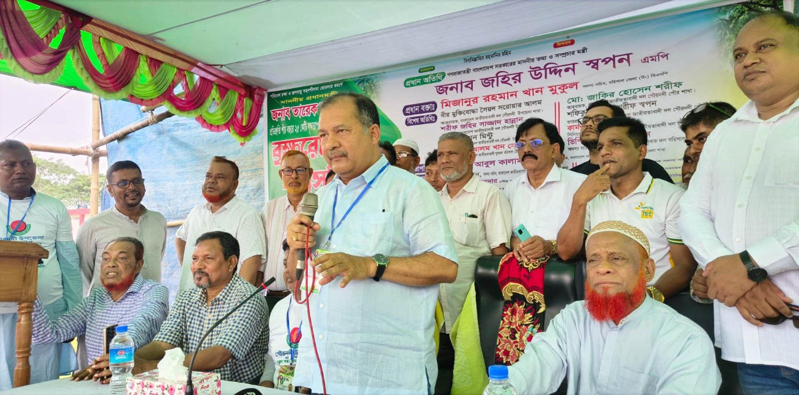 জনগণের ওপর ক্ষমতা দেখানো দলের শত্রু": তথ্যমন্ত্রী