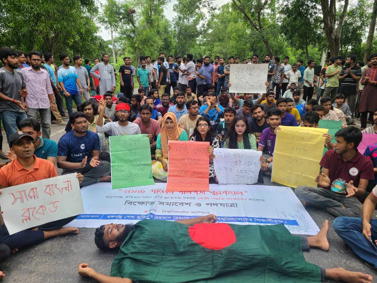 0205bd89-d105-4b22-85fc-2961f1ab7e4325990