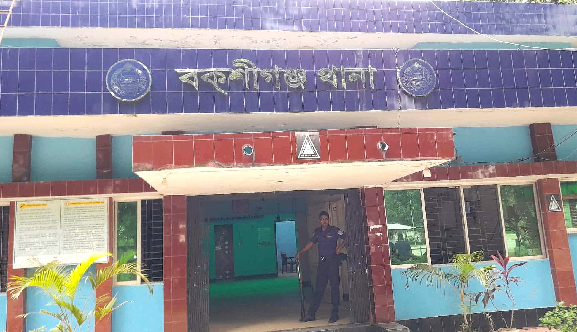 বকশীগঞ্জে নিজ বাড়িতে তরুনের রহস্যজনক মৃত্যু
