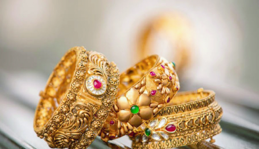 স্বর্ণের দাম আবারও বাড়ালো