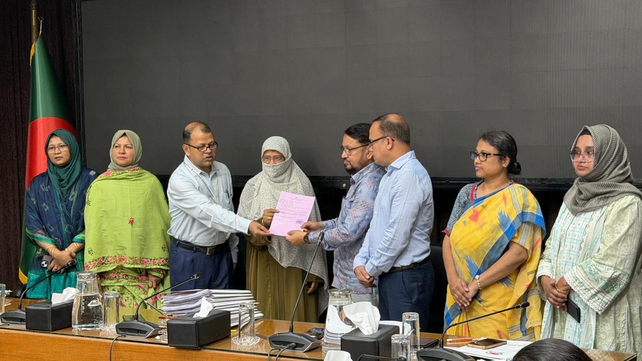 সংরক্ষিত নারী আসনে ১১ দলীয় নির্বাচনী ঐক্যের মনোনয়নপত্র জমা