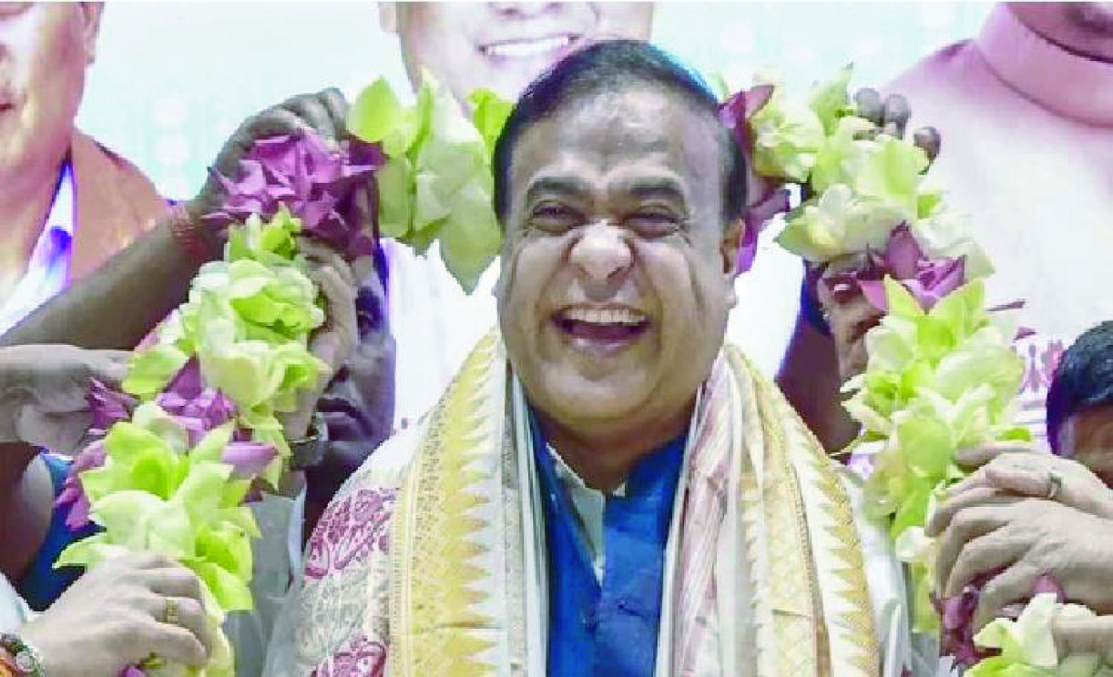 টানা দ্বিতীয়বার আসামের মুখ্যমন্ত্রী হিসেবে শপথ নিলেন হিমন্ত বিশ্ব শর্মা