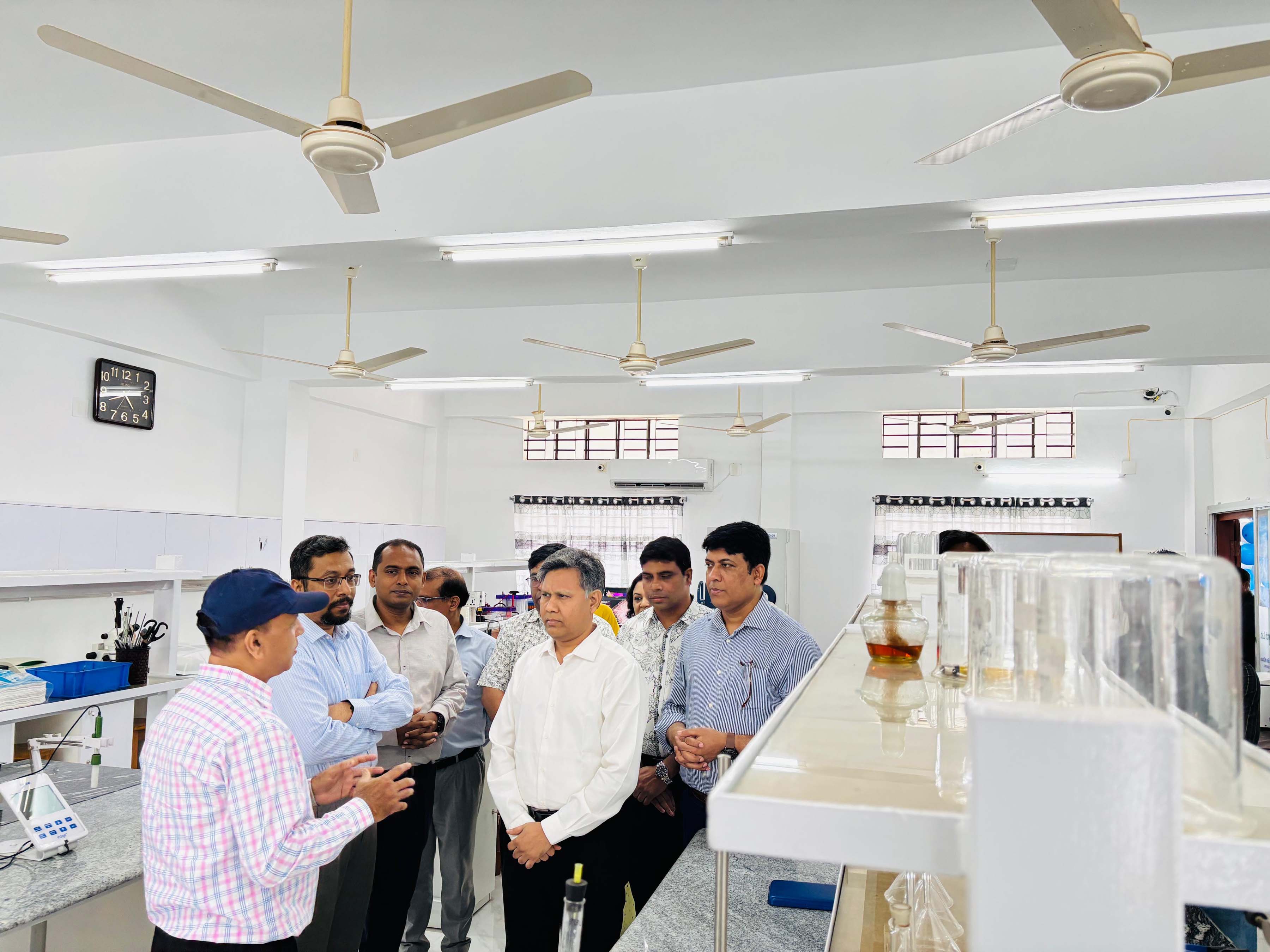 রাবিতে মলিকুলার বায়োলজি, জিনোমিক্স অ্যান্ড প্রোটিন রিসার্চ ল্যাব উদ্বোধন