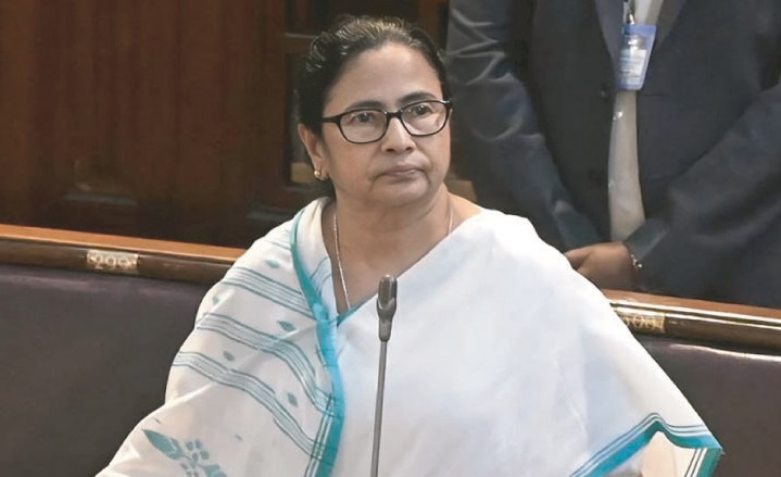 পশ্চিমবঙ্গে নির্বাচনে ধাক্কা: হেরে গেলেন মমতা ব্যানার্জি
