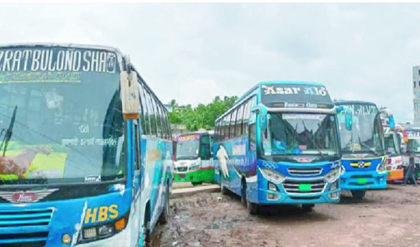 রাজশাহী-নাটোর পরিবহন বিরোধে ঢাকাসহ সব রুটে বাস চলাচল বন্ধ, চরম ভোগান্তিতে যাত্রীরা
