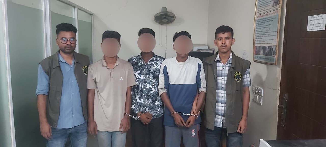 তিনজন চাঁদাবাজ ও মাদক কারবারিকে গ্রেফতার করেছে সিটিটিসি
