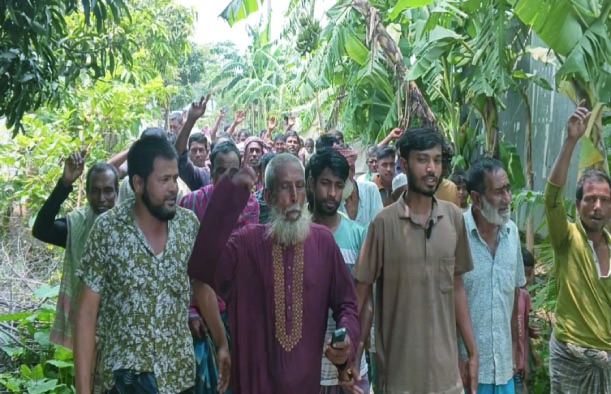 সুনামগঞ্জের ধর্মপাশায় কৃষক তালিকায় অনিয়মের অভিযোগ, বিক্ষোভ মিছিল