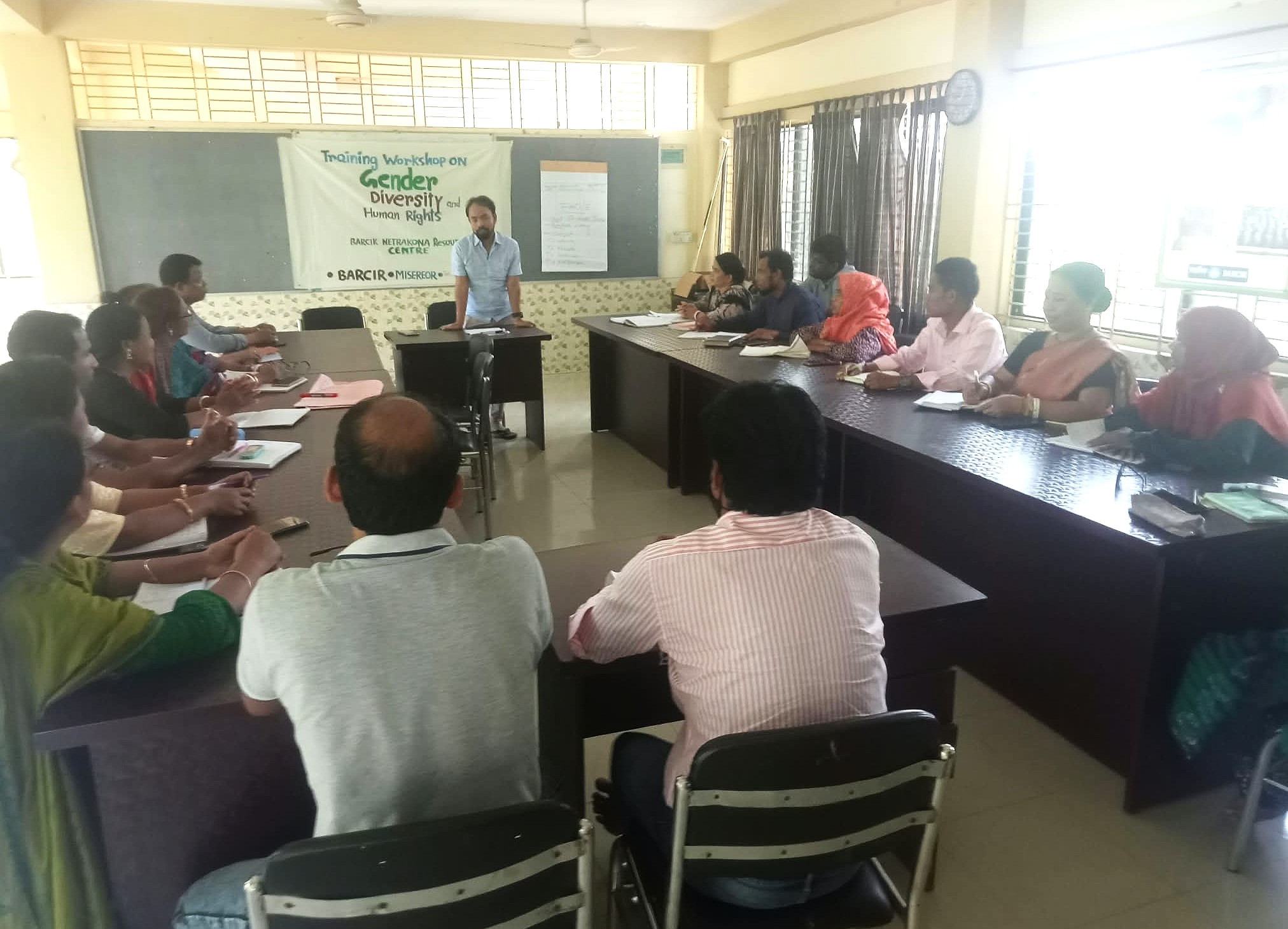 নেত্রকোনায় জেন্ডার, বৈচিত্র্য ও মানবাধিকারবিষয়ক কর্মশালা অনুষ্ঠিত
