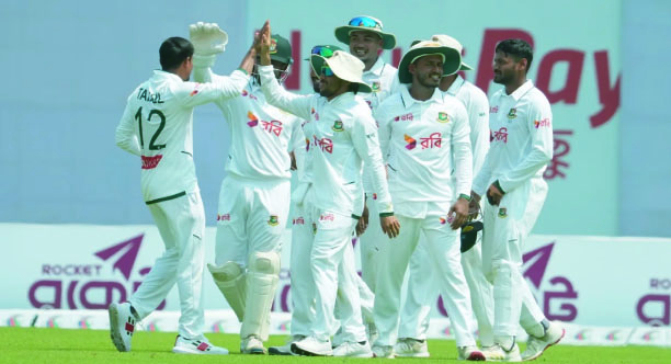 টেস্ট সিরিজে পাকিস্তানকে হোয়াইটওয়াশ করল বাংলাদেশ