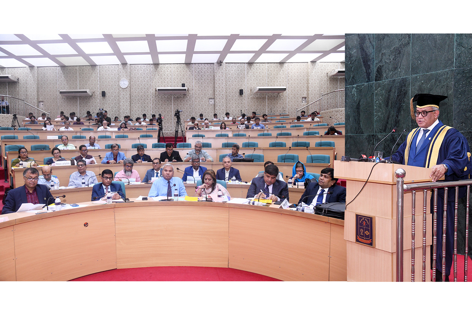 bdf8bb56-1f33-4d4f-8f5e-052a941b18d3