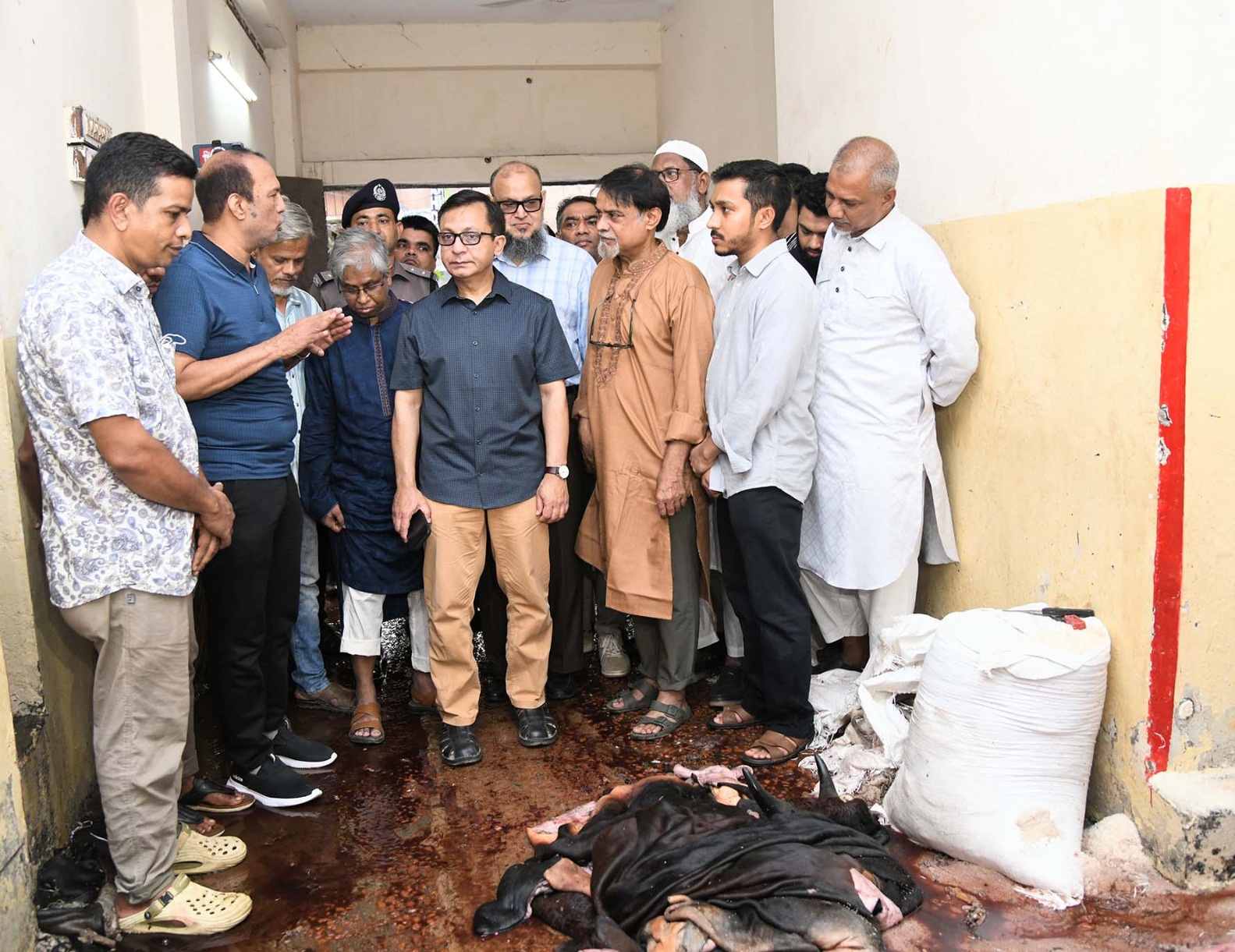 চামড়া শিল্পকে আরও শক্তিশালী ও রপ্তানিমুখী করার লক্ষ্য সরকারের: বাণিজ্যমন্ত্রী
