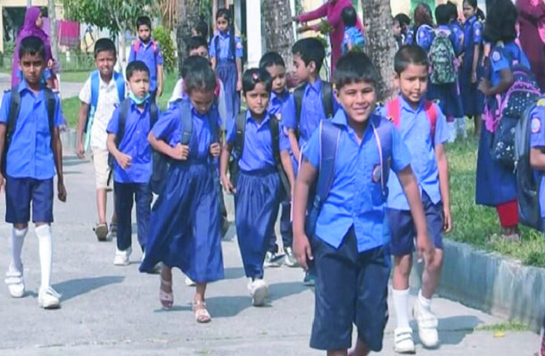 প্রাইভেট বনাম সরকারি প্রাথমিক শিক্ষা: আস্থার বাস্তবতা ও দায়বদ্ধতার প্রশ্ন