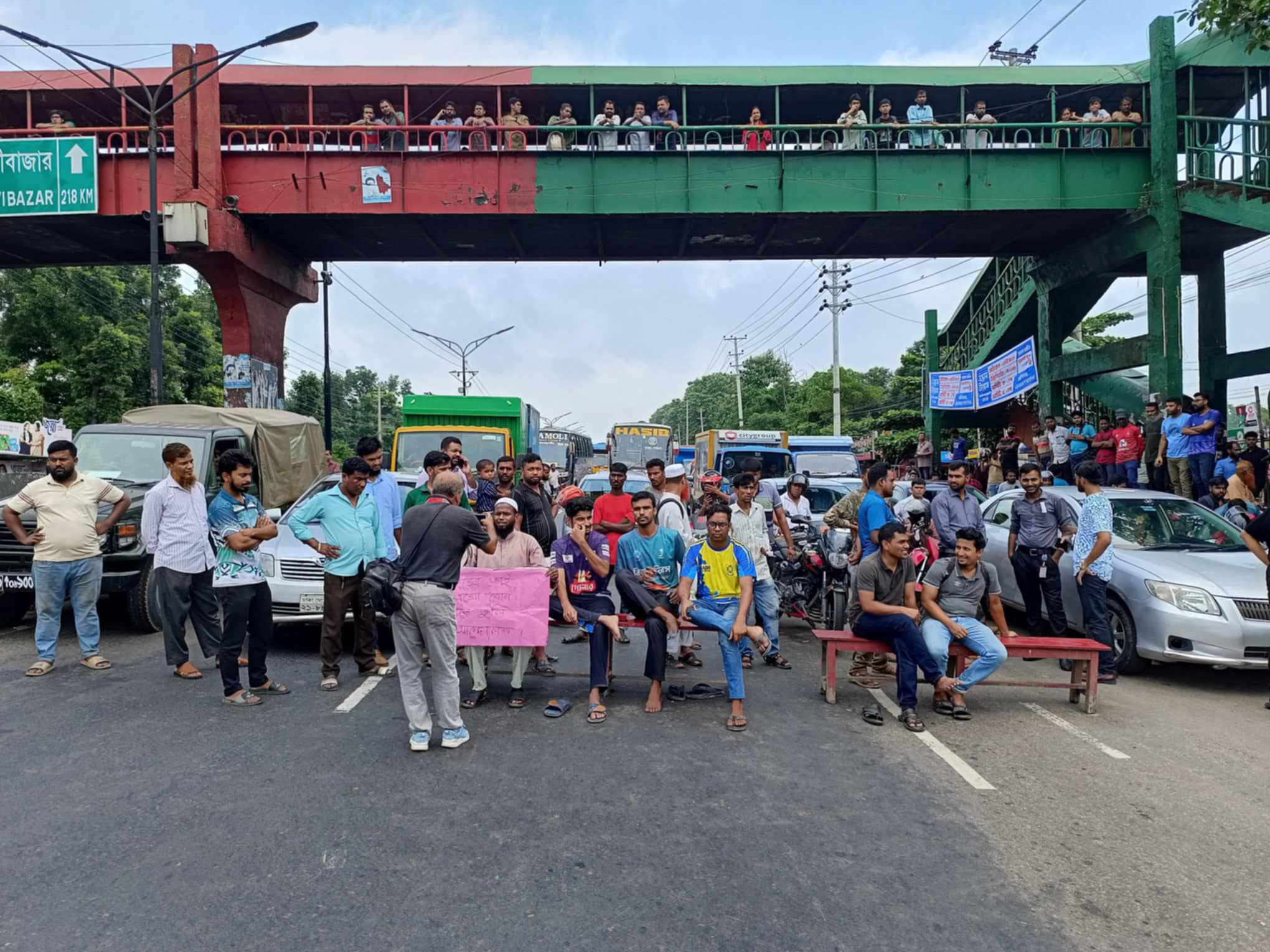 96c81bf6-745f-4f31-9a47-3838768fbbd025887