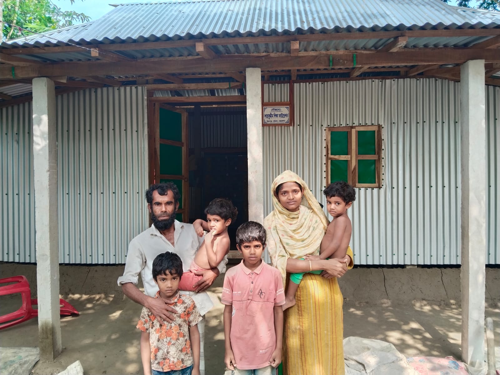 পূর্বধলায় শিক্ষাবৃত্তি ও মানবিক সহায়তায় দৃষ্টান্ত স্থাপন করছে শাহাবুদ্দিন শিক্ষা ফাউন্ডেশন