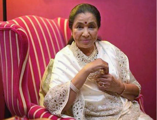 কিংবদন্তী কণ্ঠশিল্পী আশা ভোঁসলে অসুস্থ