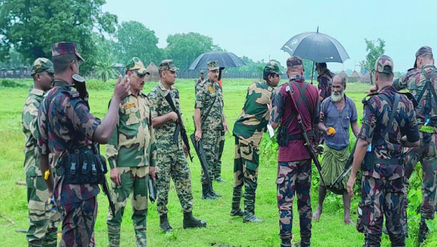 বকশীগঞ্জ সীমান্তে পুশইন নিয়ে উত্তেজনা, পাহারায় বিজিবি ও গ্রামবাসী