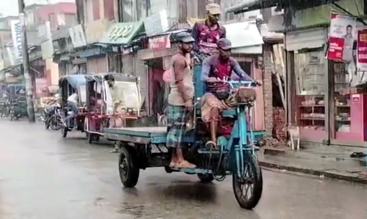 e1030d02-3048-4128-a92b-cf40dd718b4633207