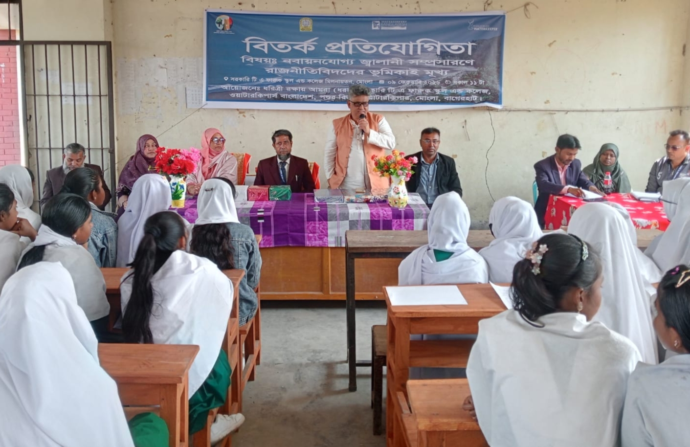 f1f96c86-a783-4249-adfb-710eac25147539553