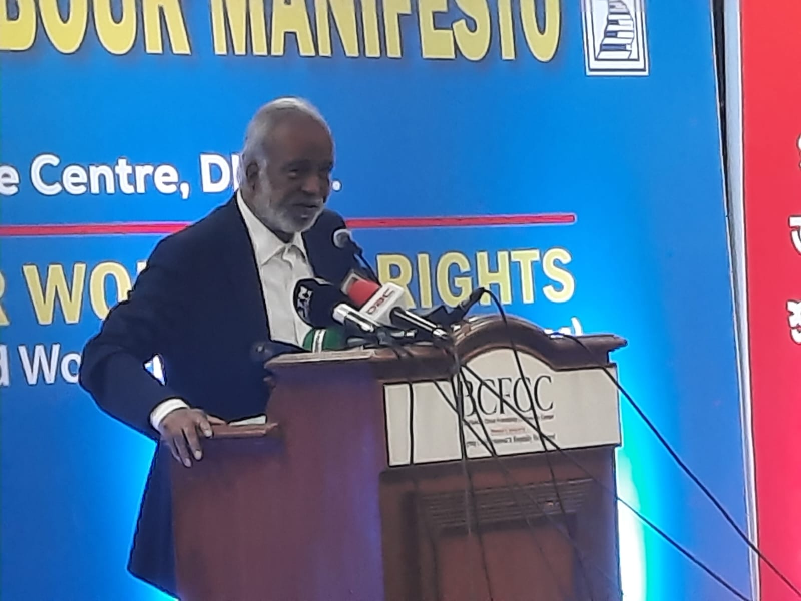 e1bd75de-cb25-41e5-a855-61e6c46429f738841