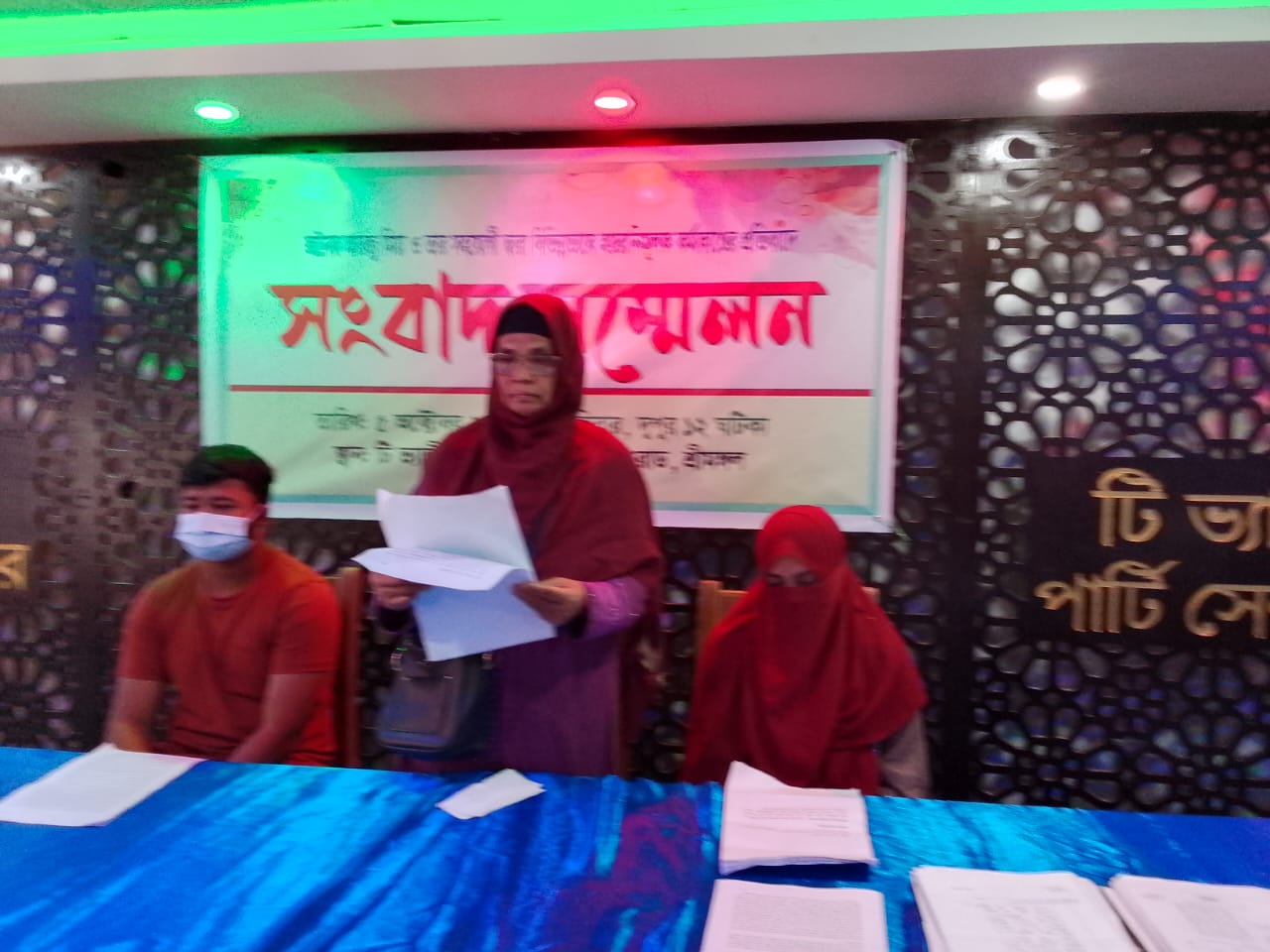 10dd70ae-8d8c-4266-9409-a46a96c6252b27823