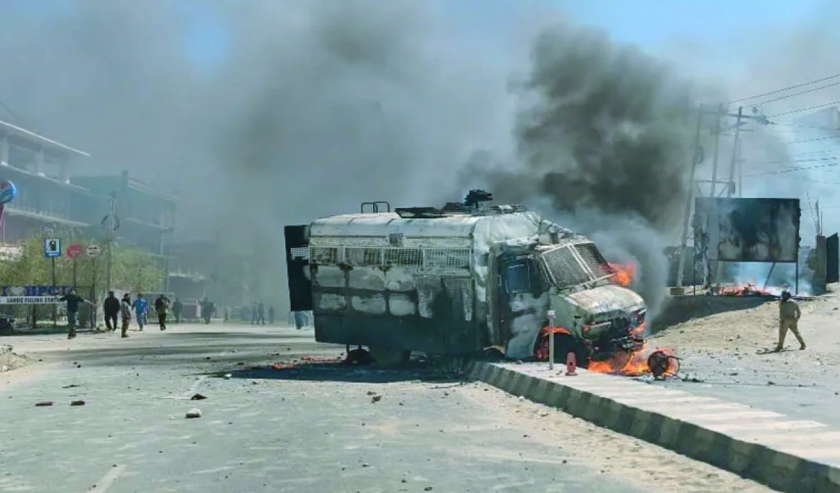 71cb095a-3521-4e87-8b40-665c621d794536386