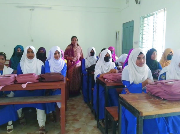 37c8a4b5-a351-42fa-a664-3f542c4f20ed35749