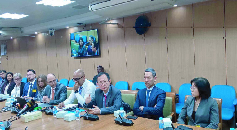 f0b811a7-3c96-4428-81bb-edee2d185cfa32476