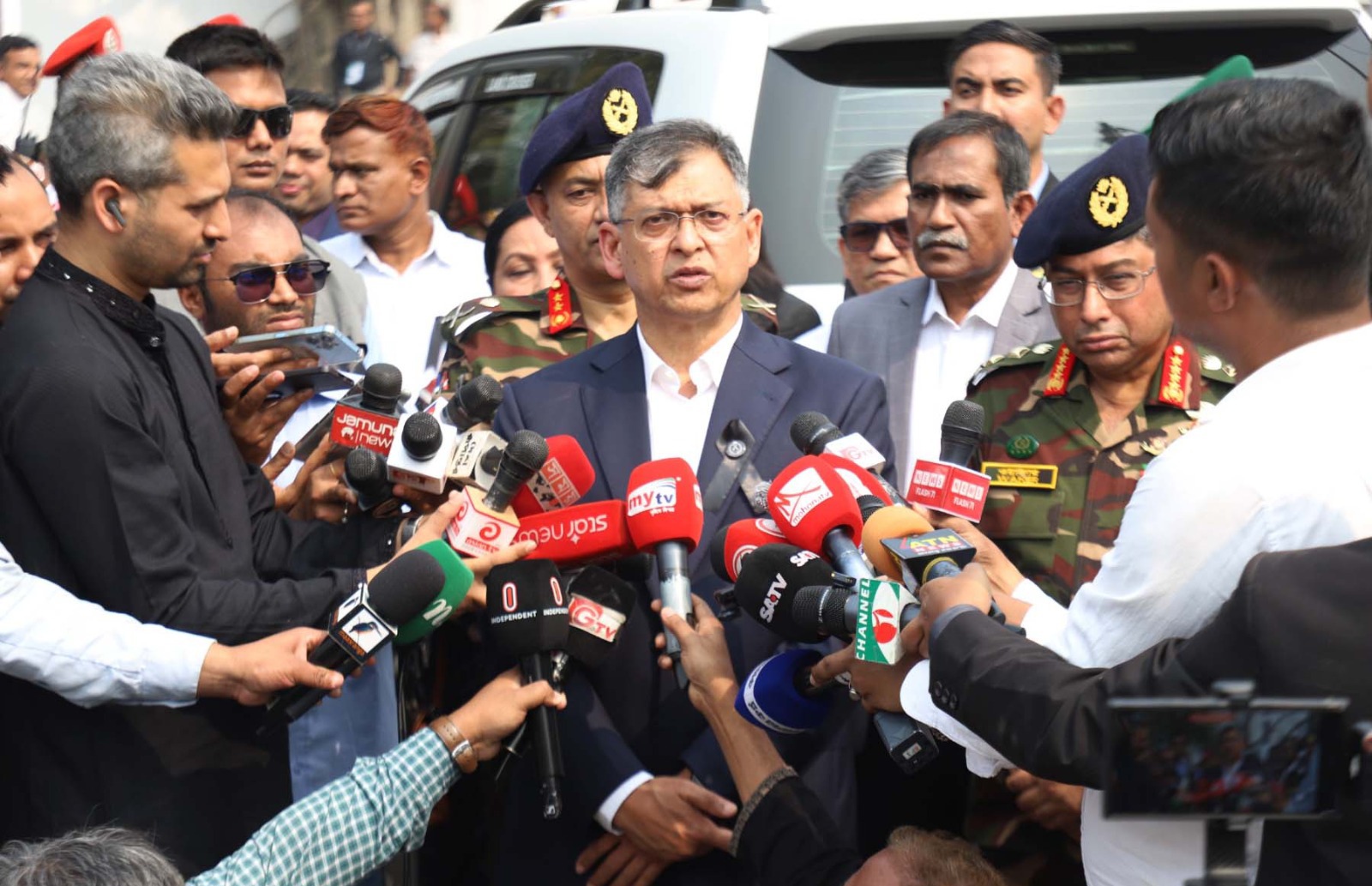 9005f858-31e8-45af-8062-8f3185678b8739942