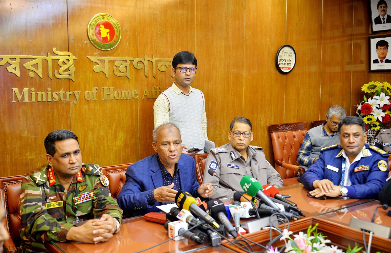 ebab06b1-862a-4b6e-a662-2eb701a6573f39016