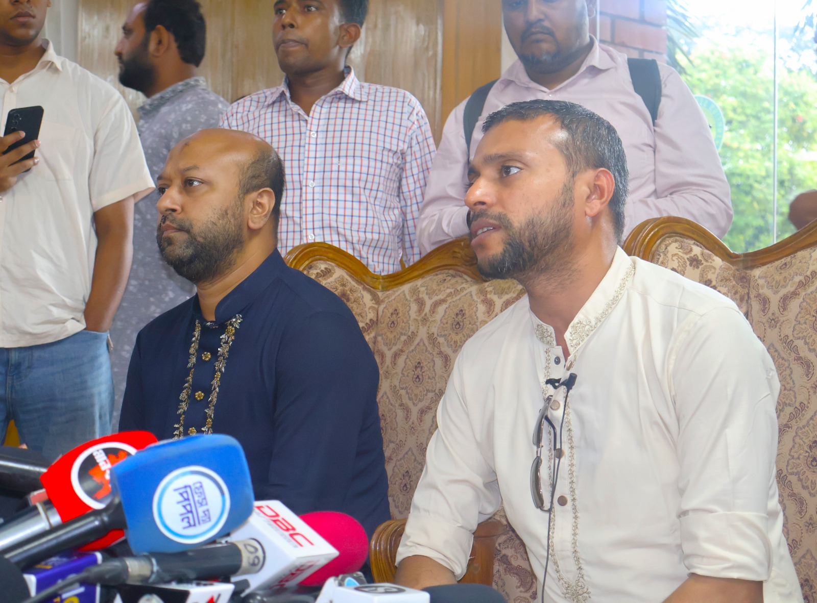 198d884e-b8d6-466e-ac61-72a2dbf804dd33956