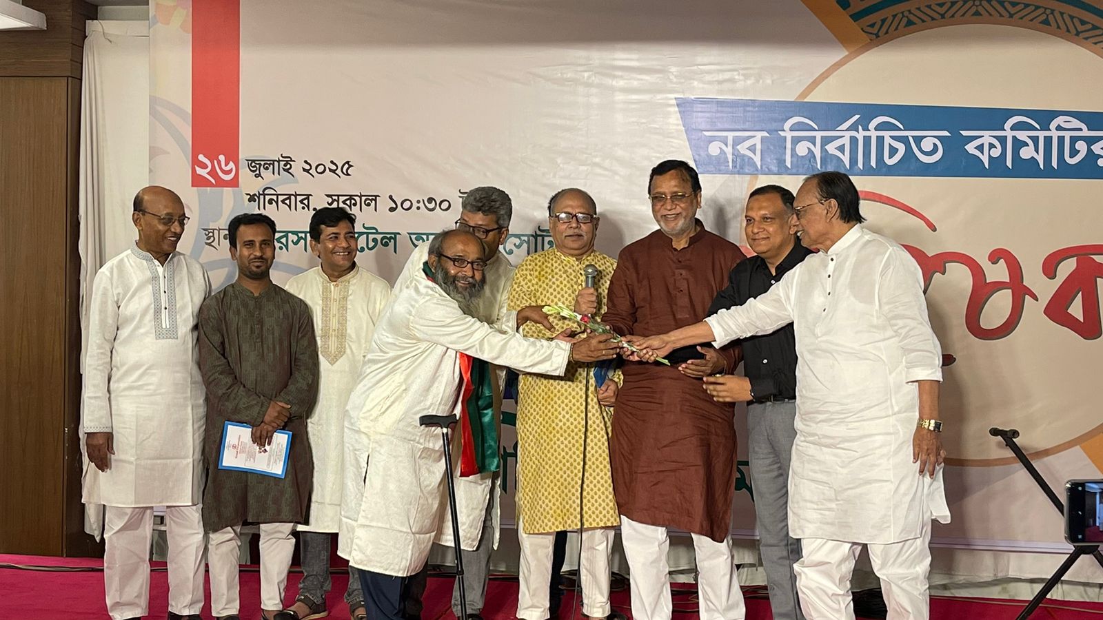 385cdba4-4e59-4236-b777-8a5b8fab0fcc34740