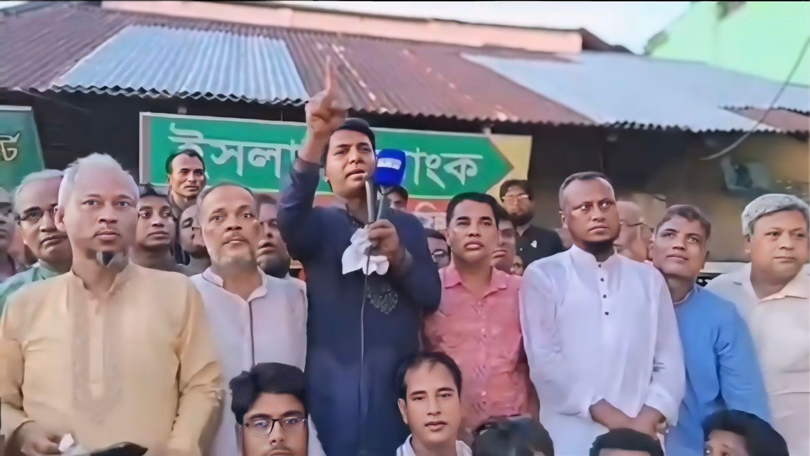 a1a3abee-d3f2-40eb-93ee-880db7bdf65e35867