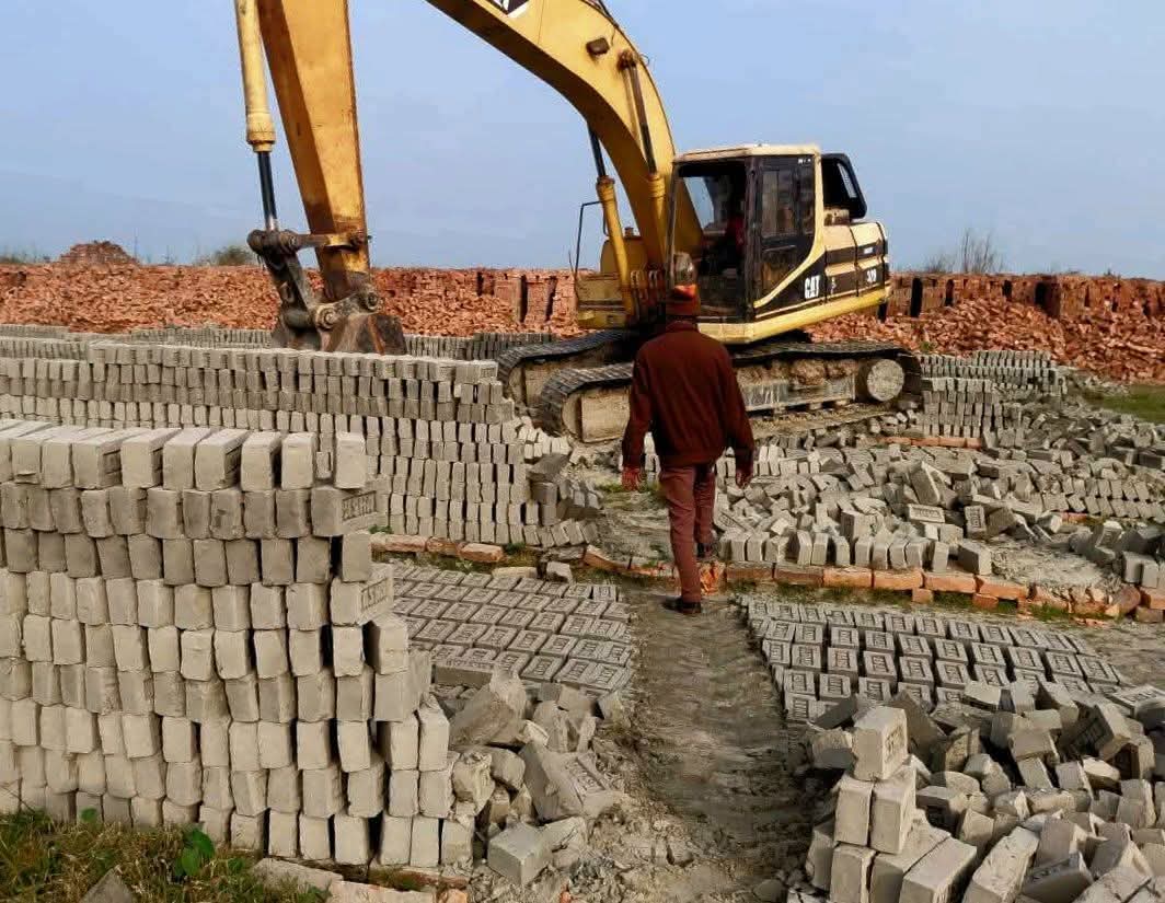 9d3e263e-543b-4249-8076-21bfaf4a9b7438764