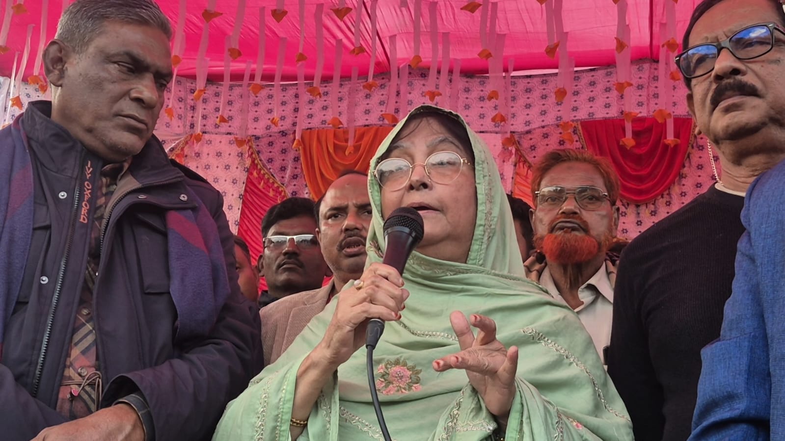 22f96e6a-f969-435c-8af4-1d5eab11108038163