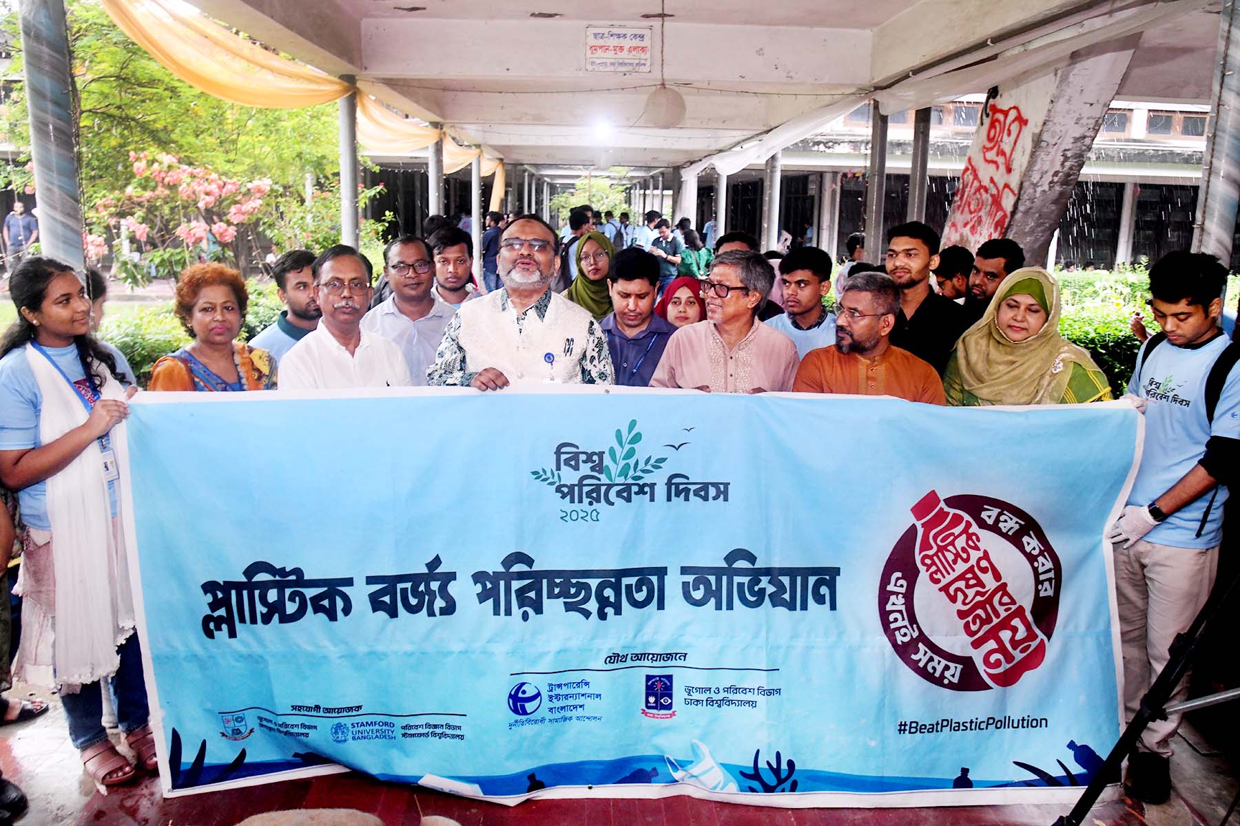 8a4958f7-56ce-40ed-a2a4-2246647786e533521