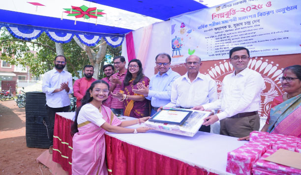 317250f4-94d6-4d65-ad31-eca01e7d98a140043