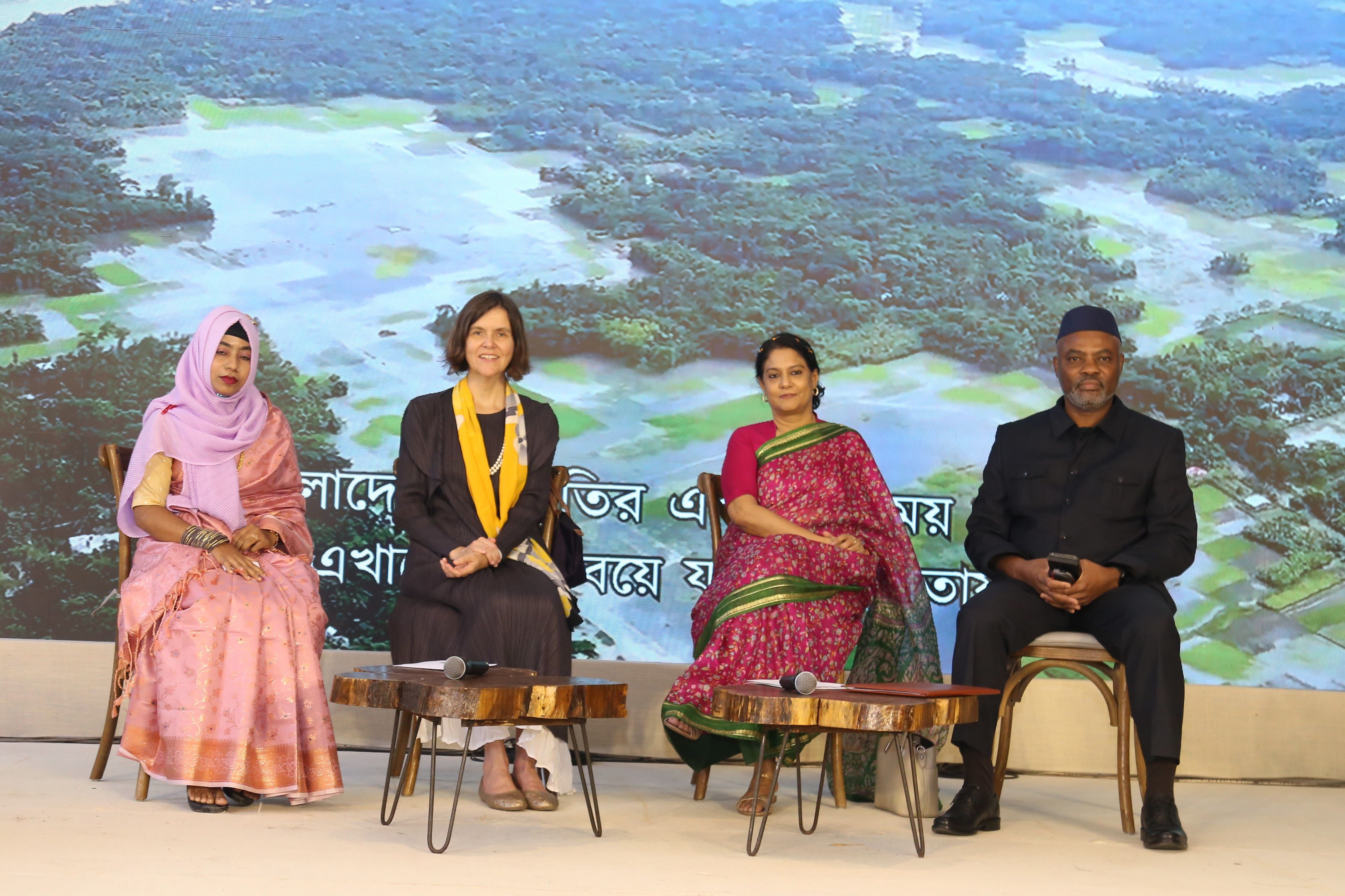 2cec746c-99ab-414f-86c3-f2e1d16ac5ae35759