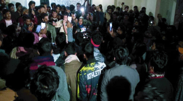 8634a935-db0b-4016-a461-acaf2fb7f71b30027