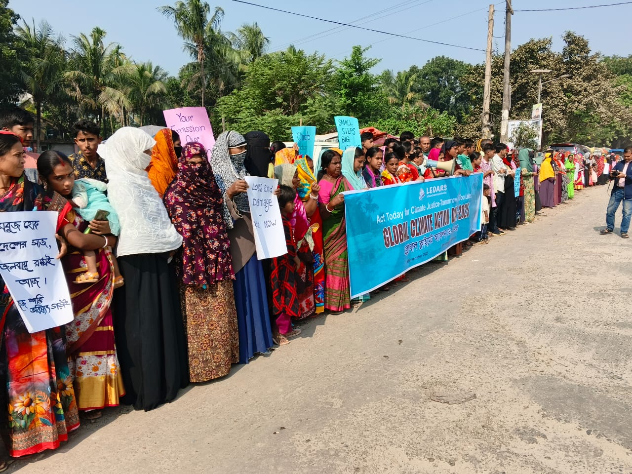 0f0bf5b7-2fbd-4850-bfbe-f9f33de1448a37584