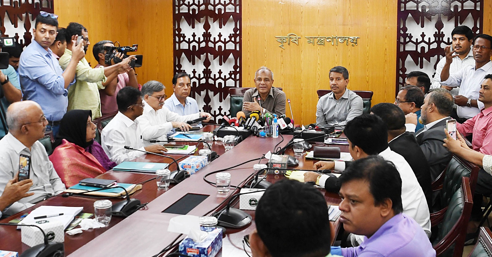 b3f09f08-c739-4f1c-9b43-a092b20eceea37179