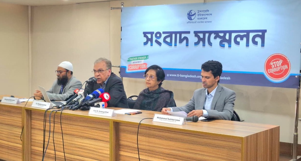 d7e9955f-7b8a-40c2-9d75-25117accd60438852