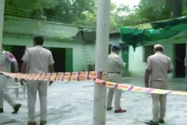 1ae21fd3-2bd8-4ba2-aaba-afc48c44157135283