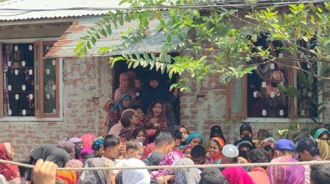 ec3f5810-70c8-4fa8-9bbd-e9121c412b0c40448